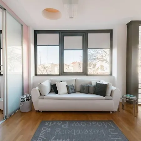 Infinity Apartment *