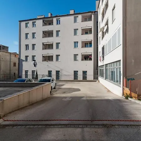 Infinity Apartment
